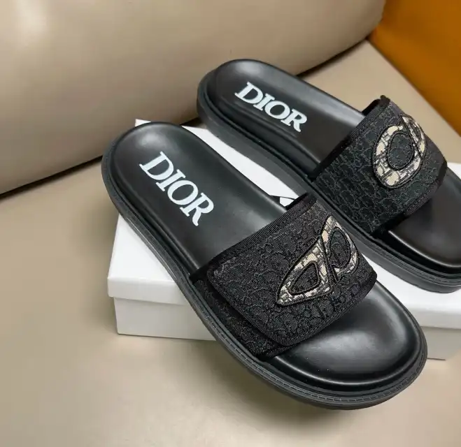 hype Christian Dior Slippers