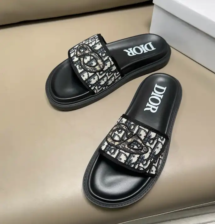 hype Christian Dior Slippers