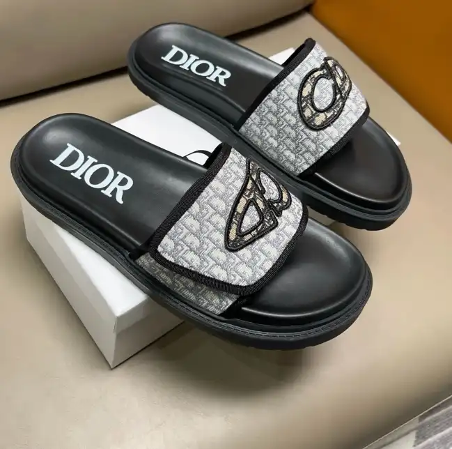 hype Christian Dior Slippers