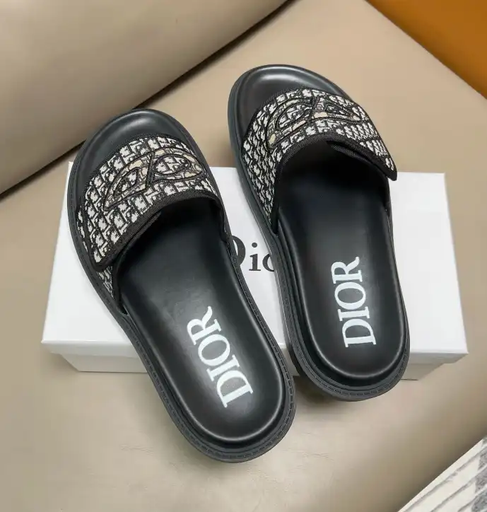 hype Christian Dior Slippers