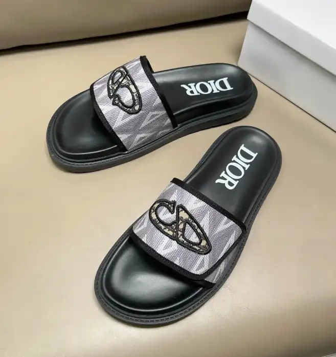 hype Christian Dior Slippers