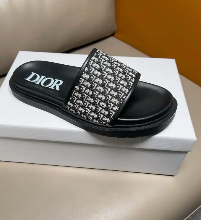 hype Christian Dior Slippers