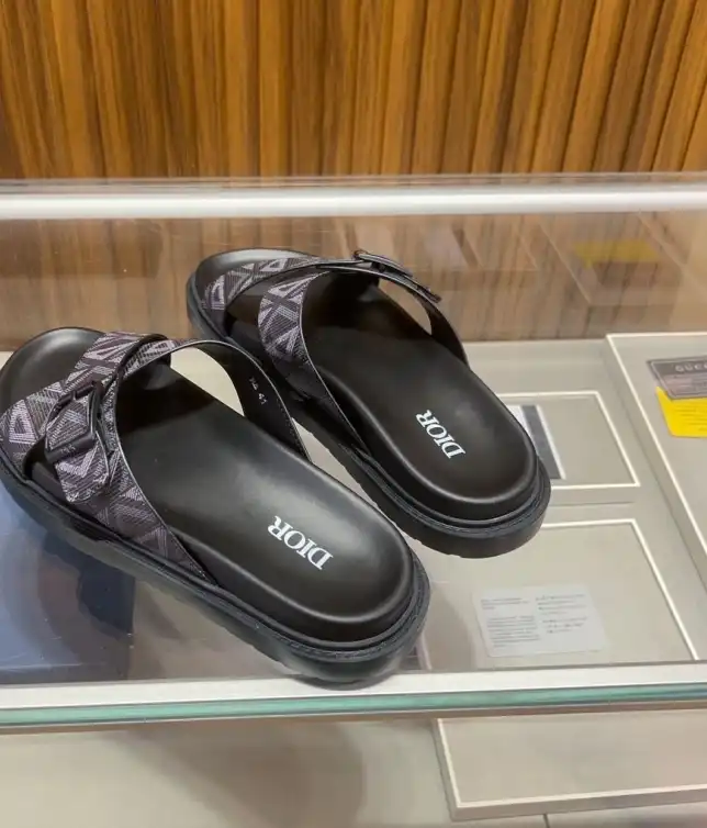 hype Christian Dior Slippers