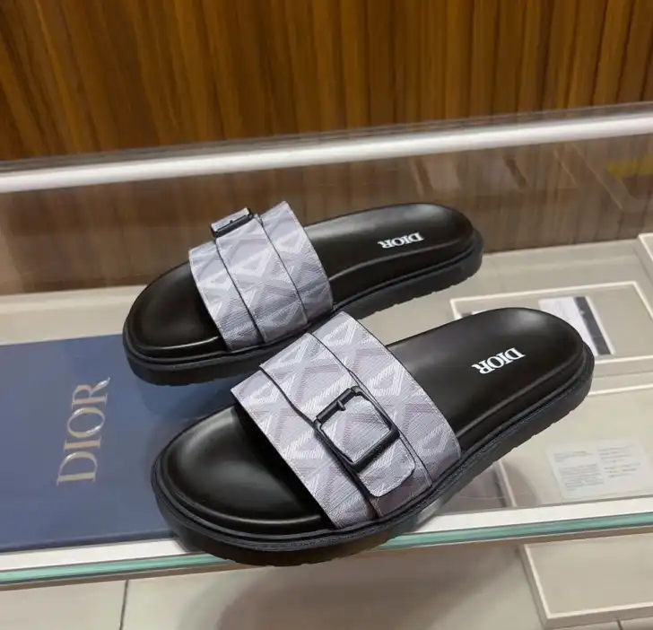 hype Christian Dior Slippers