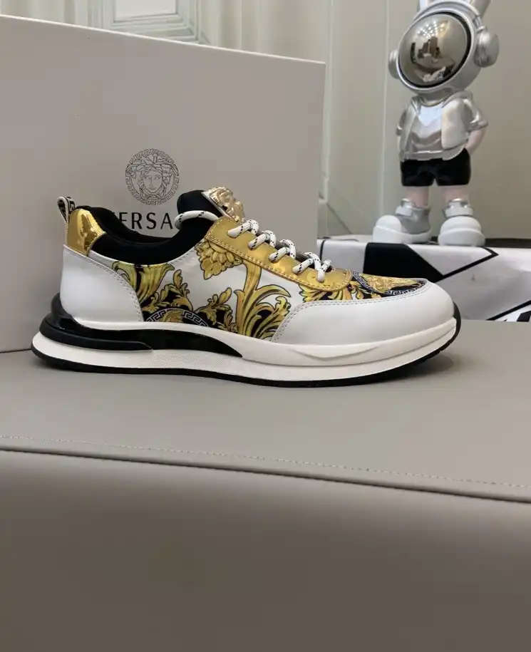 hype Givenchy Sneakers