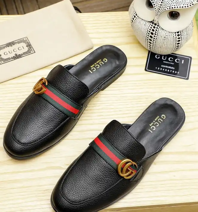 hype Gucci Slippers