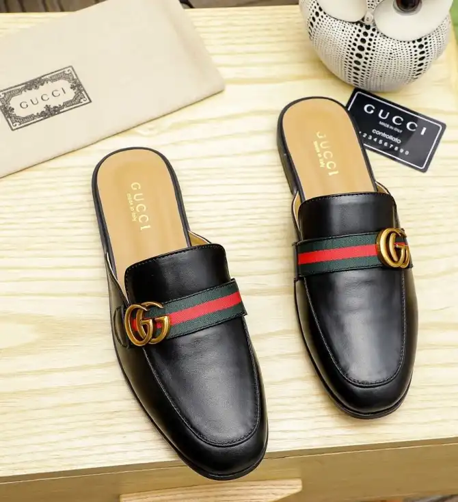 hype Gucci Slippers