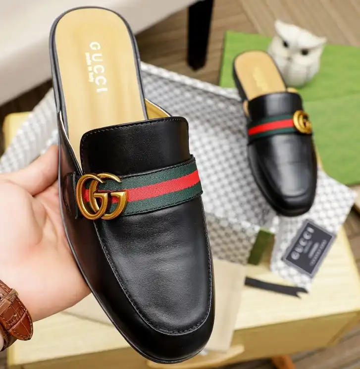 hype Gucci Slippers