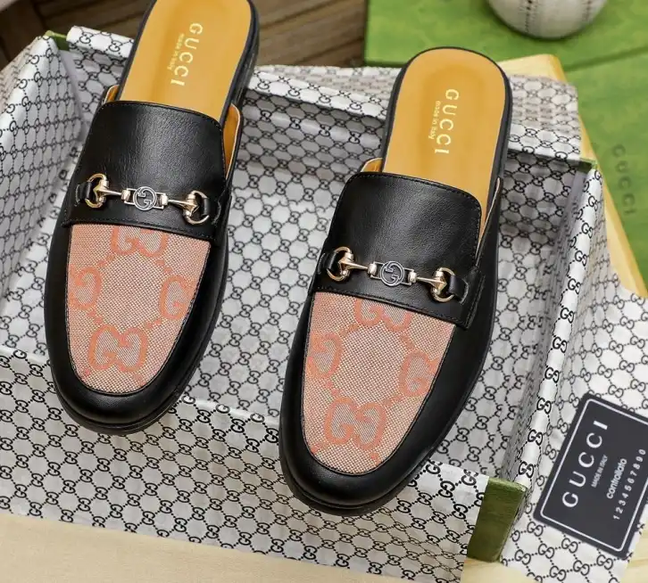 hype Gucci Slippers