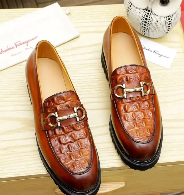 hype Ferragamo Leather Shoes