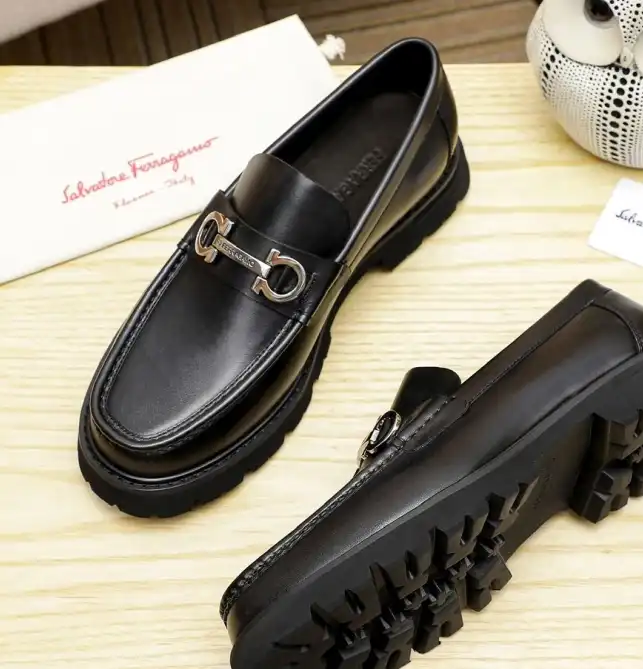 hype Ferragamo Leather Shoes