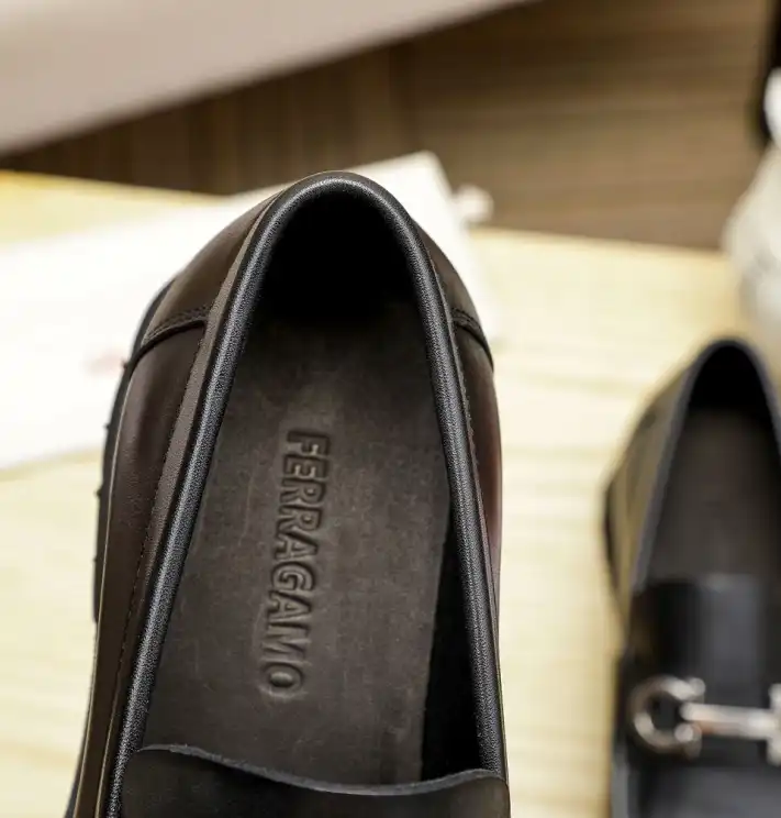 hype Ferragamo Leather Shoes