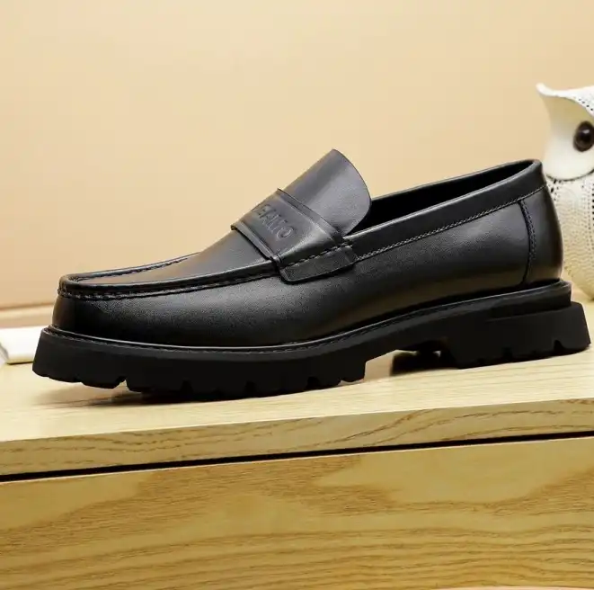 hype Ferragamo Leather Shoes