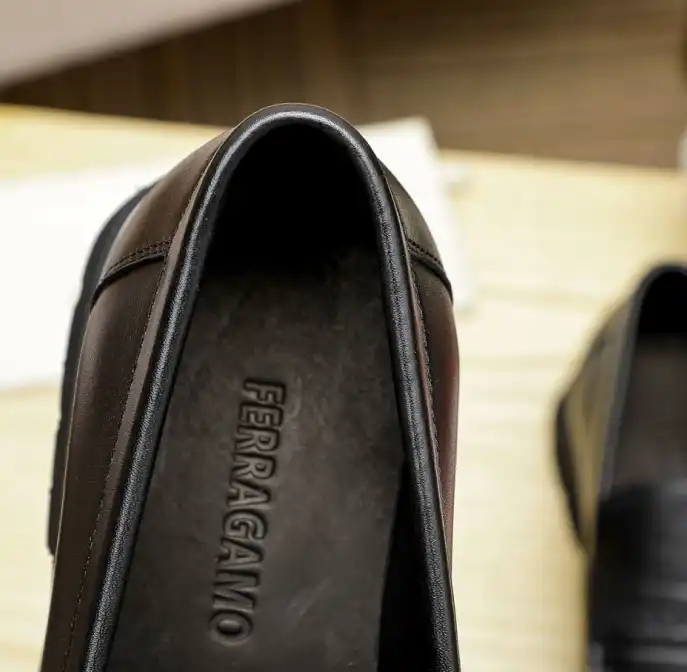 hype Ferragamo Leather Shoes