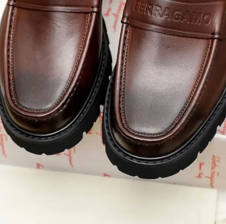 hype Ferragamo Leather Shoes