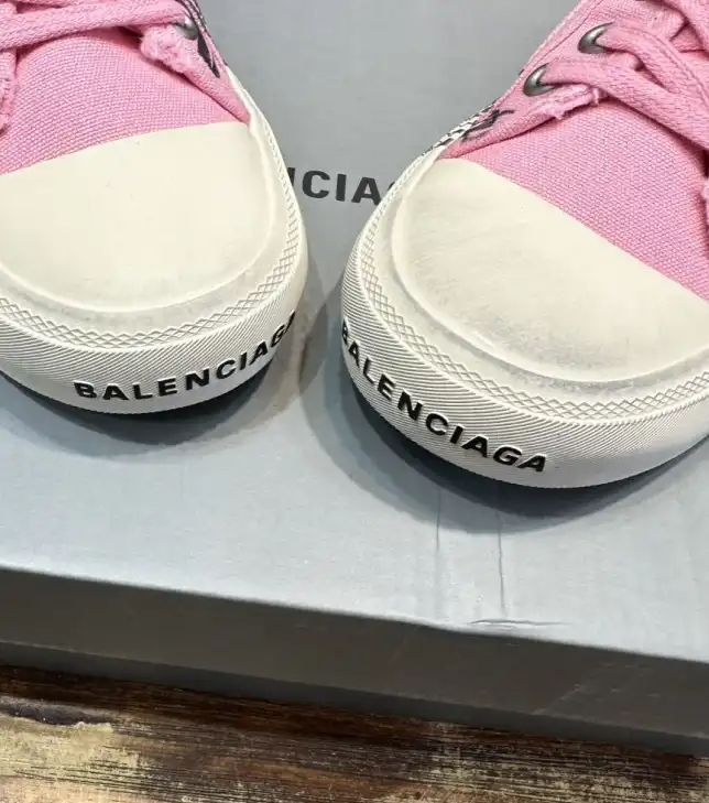 hype Balenciaga Sneakers