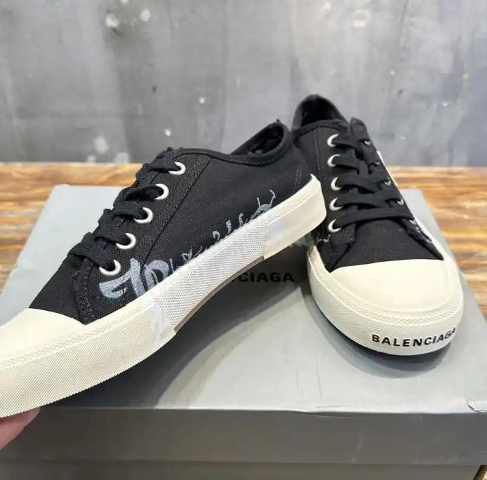 hype Balenciaga Sneakers