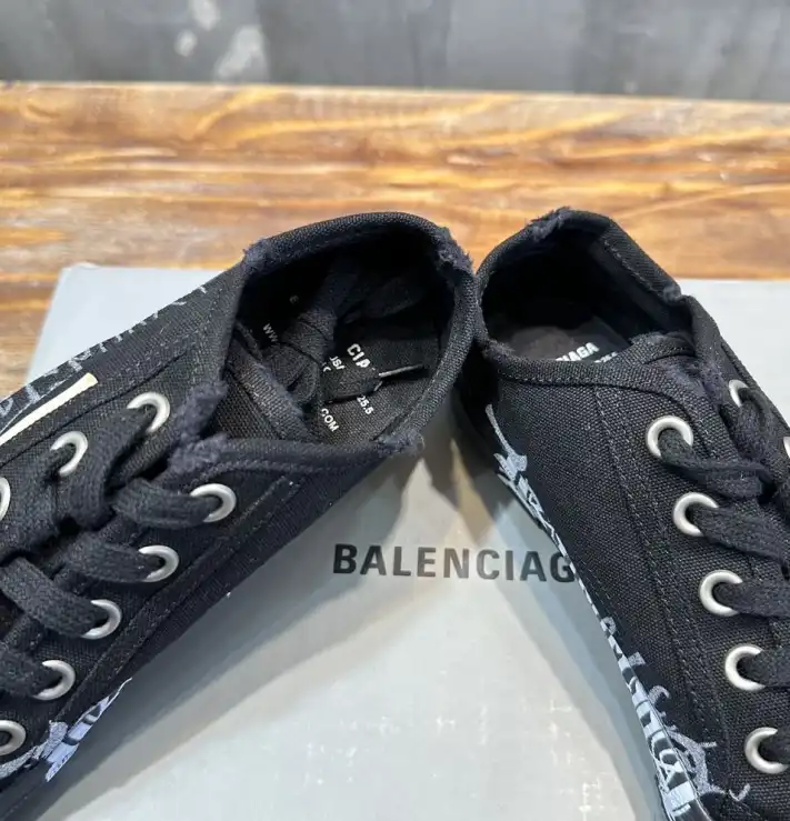 hype Balenciaga Sneakers