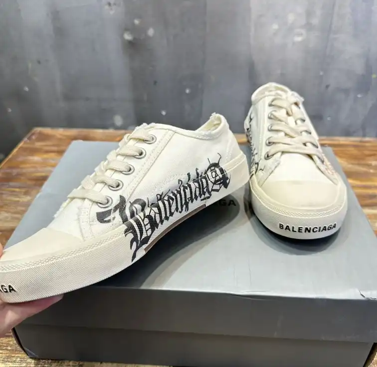 hype Balenciaga Sneakers