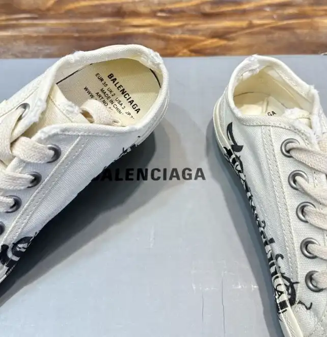 hype Balenciaga Sneakers