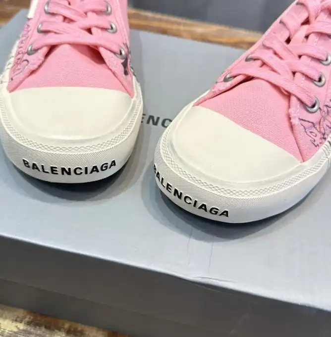 hype Balenciaga Sneakers