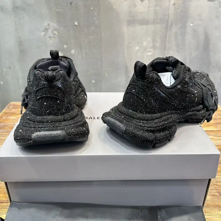 hype Balenciaga Sneakers