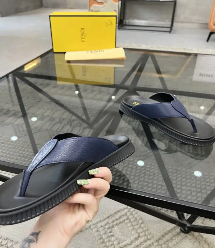 hype Fendi Slippers