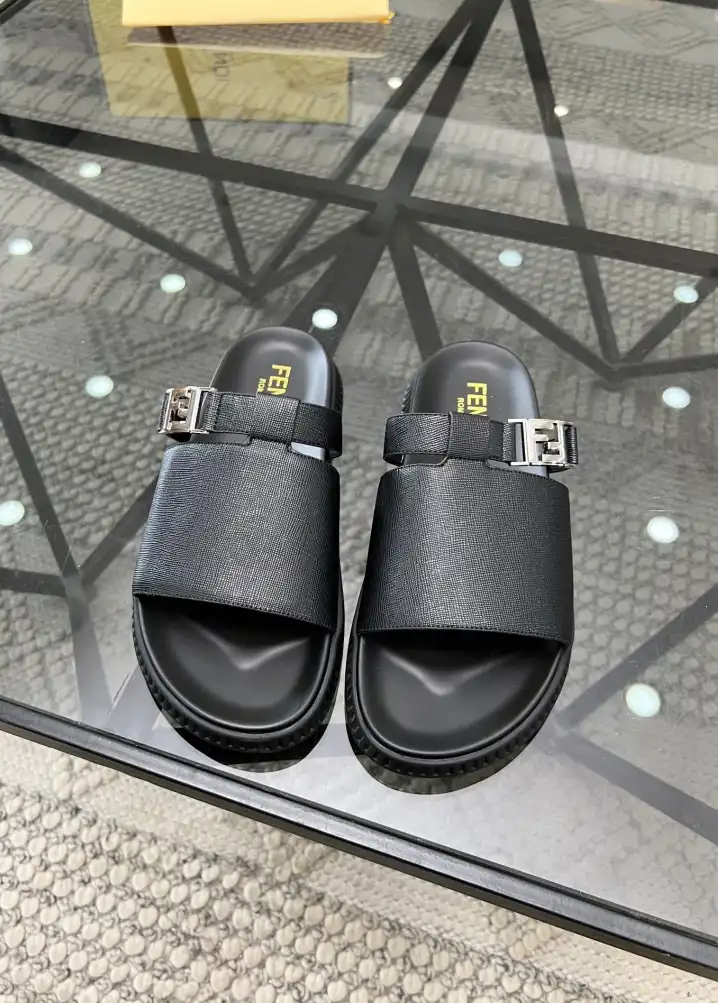 hype Fendi Slippers