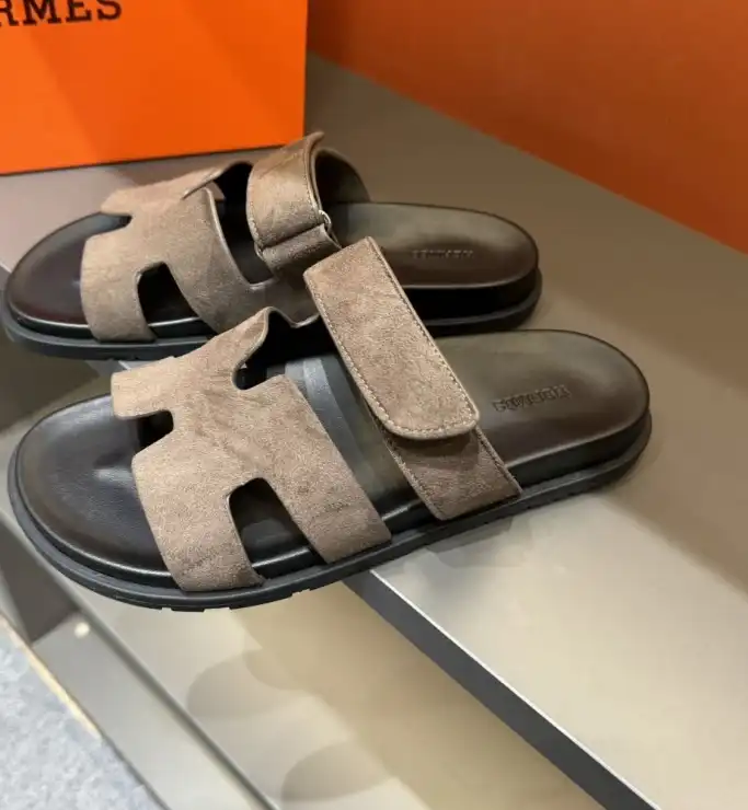 hype Hermes Slippers