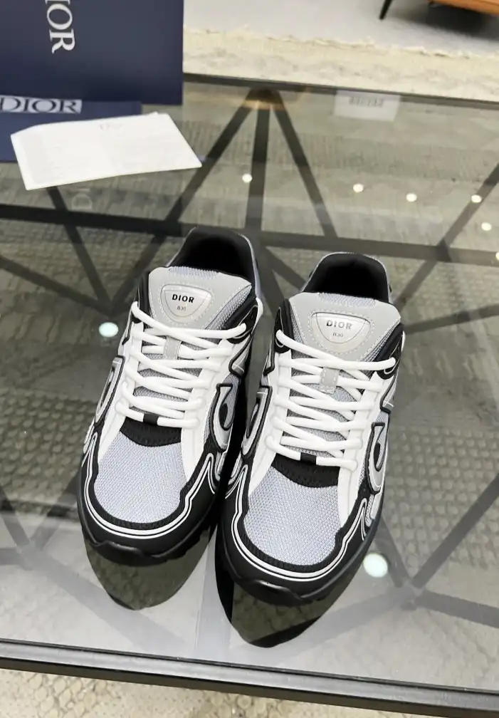 hype Christian Dior Sneakers