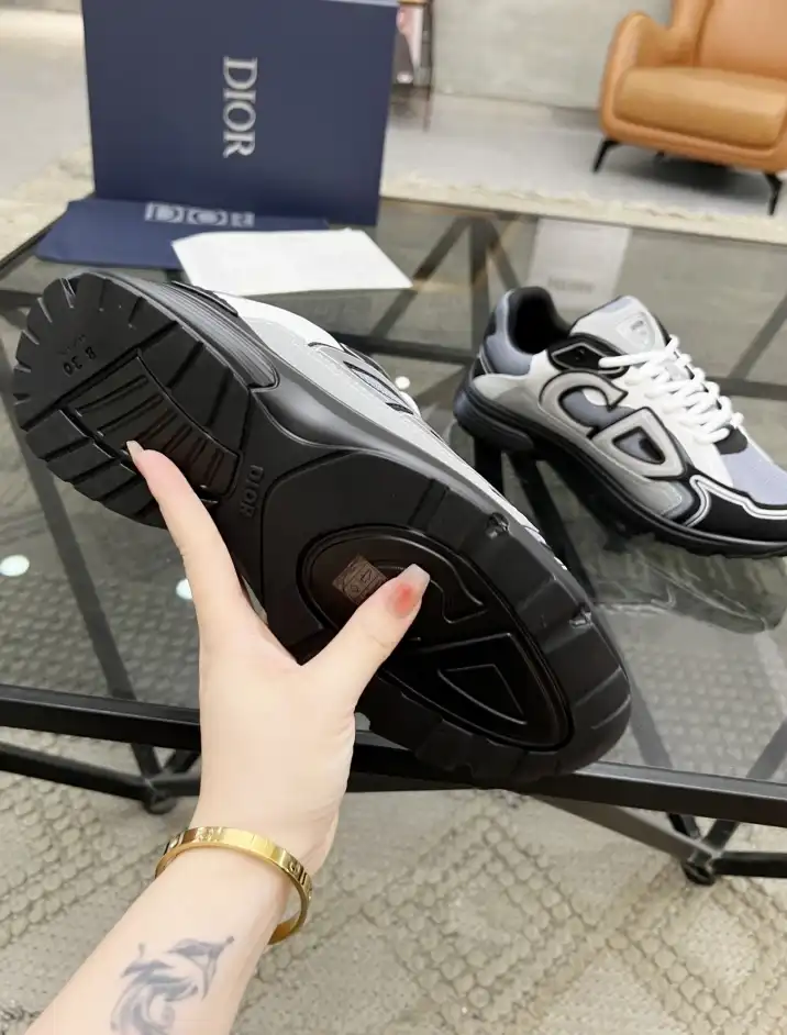 hype Christian Dior Sneakers