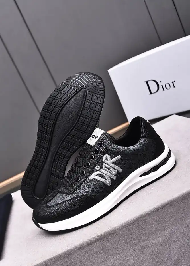 hype Christian Dior Sneakers