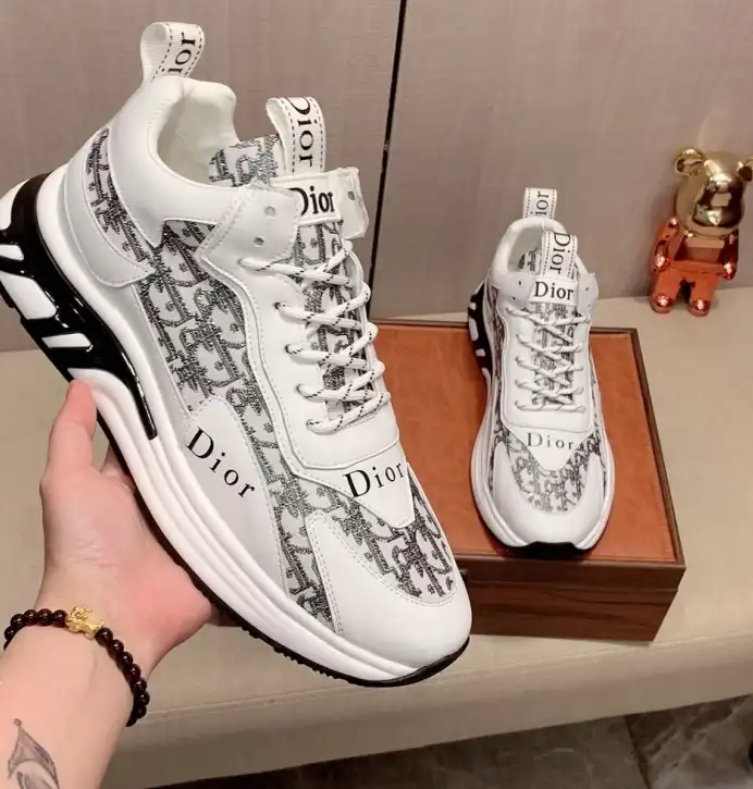 hype Christian Dior Sneakers