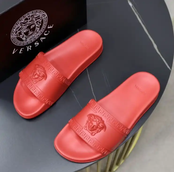 hype Givenchy Slippers