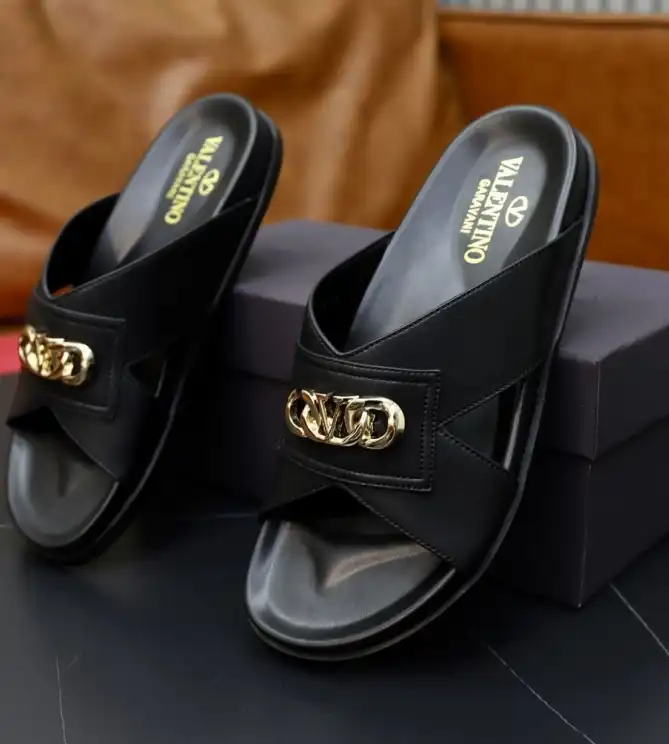 hype Valentino Slippers