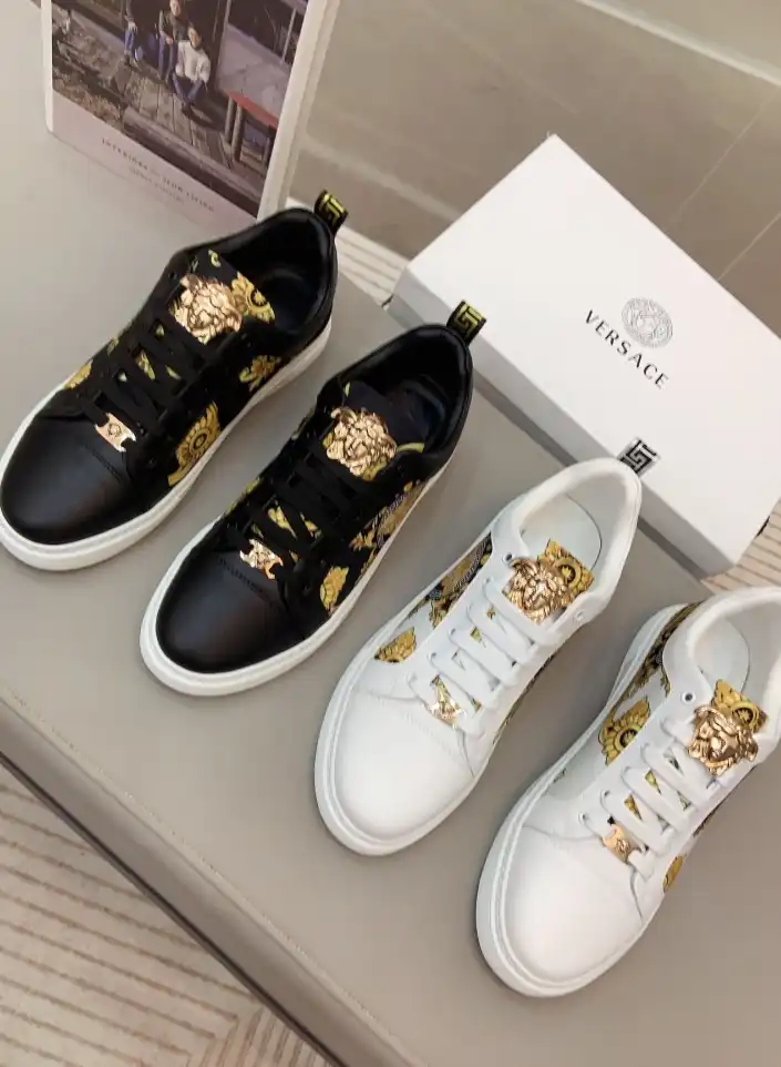 hype Givenchy Sneakers