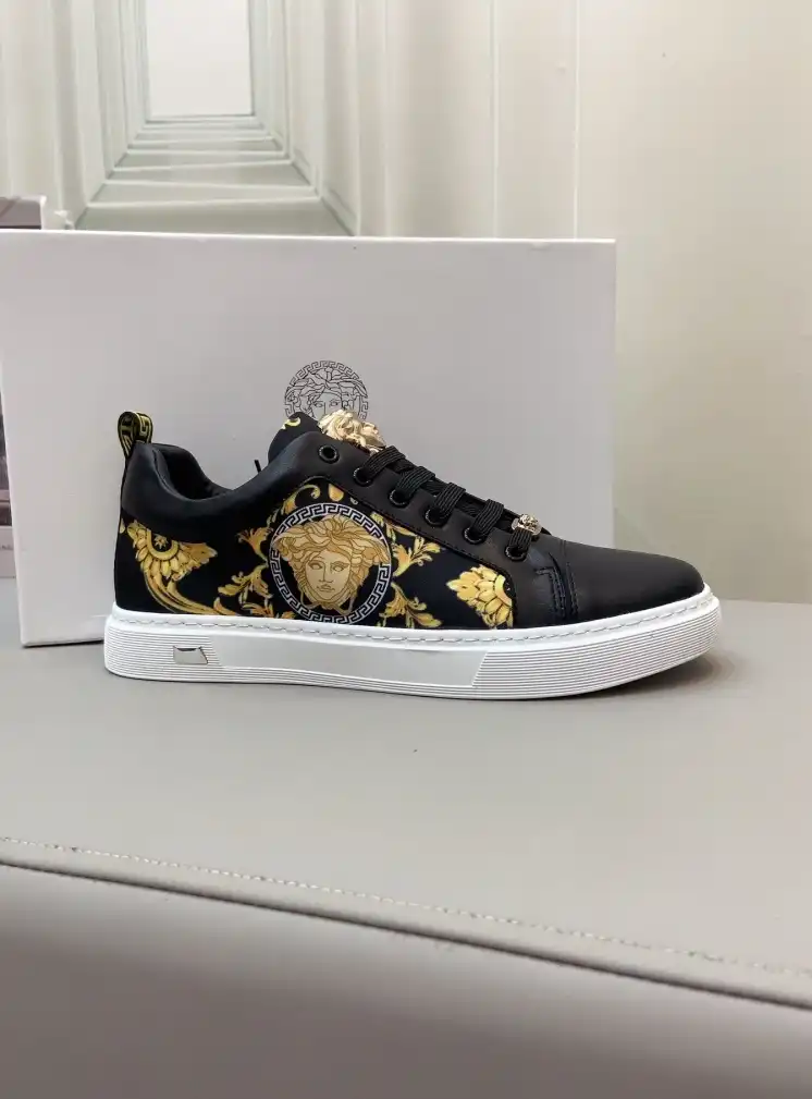 hype Givenchy Sneakers