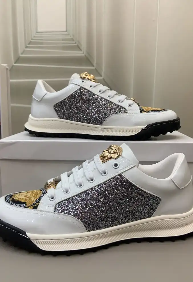 hype Givenchy Sneakers