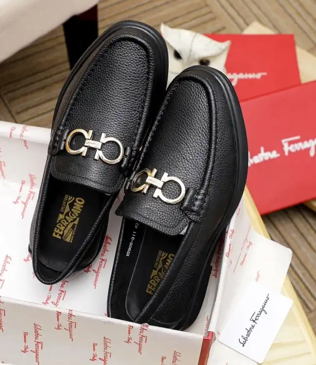 hype Ferragamo Leather Shoes