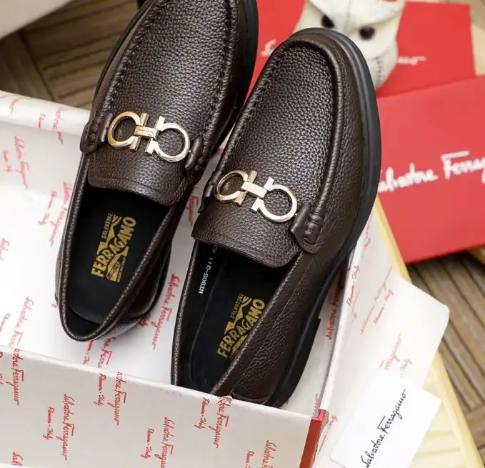 hype Ferragamo Leather Shoes