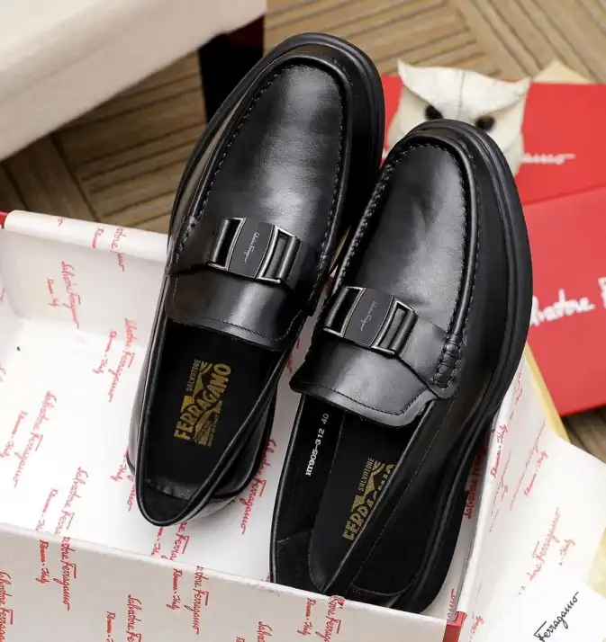 hype Ferragamo Leather Shoes