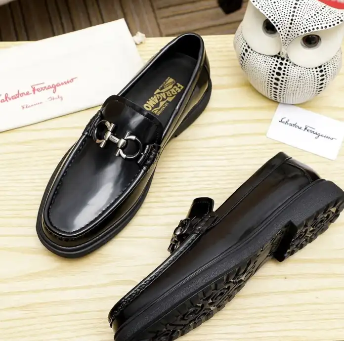 hype Ferragamo Leather Shoes