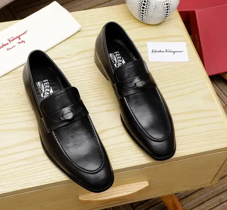 hype Ferragamo Leather Shoes