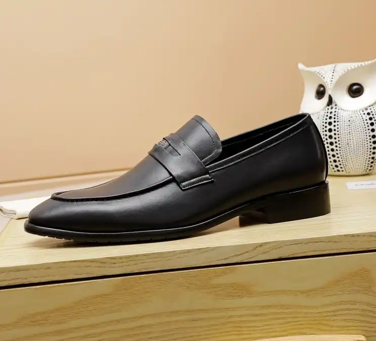 hype Ferragamo Leather Shoes