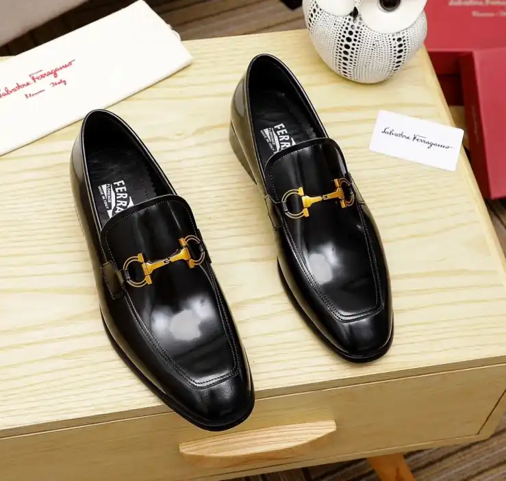 hype Ferragamo Leather Shoes