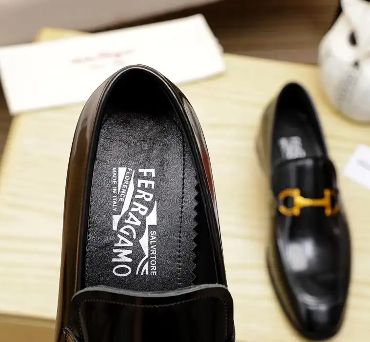 hype Ferragamo Leather Shoes