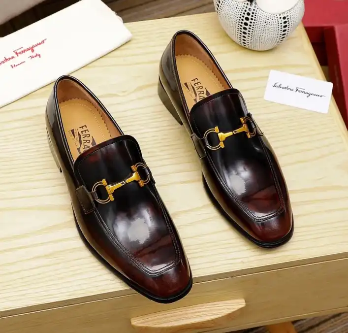 hype Ferragamo Leather Shoes