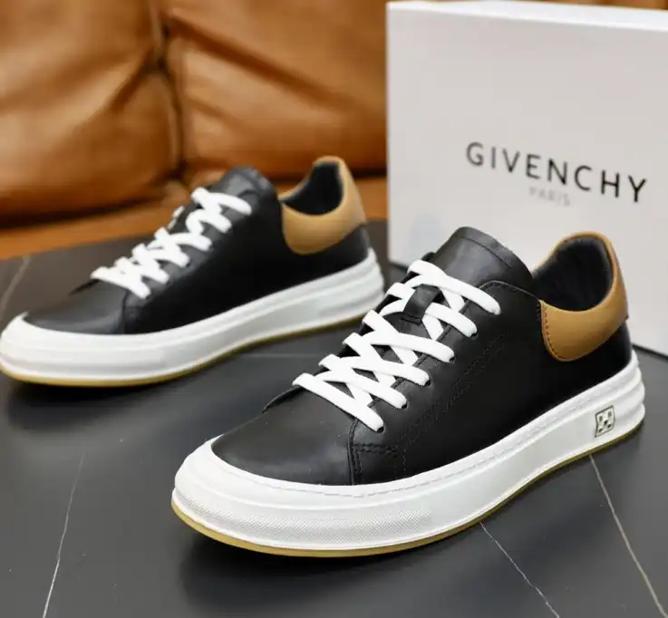 hype Givenchy Sneakers