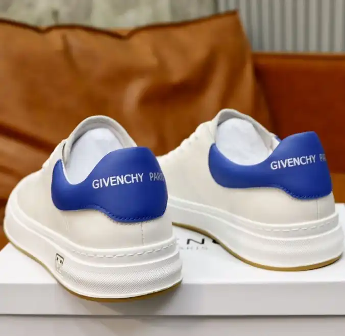 hype Givenchy Sneakers