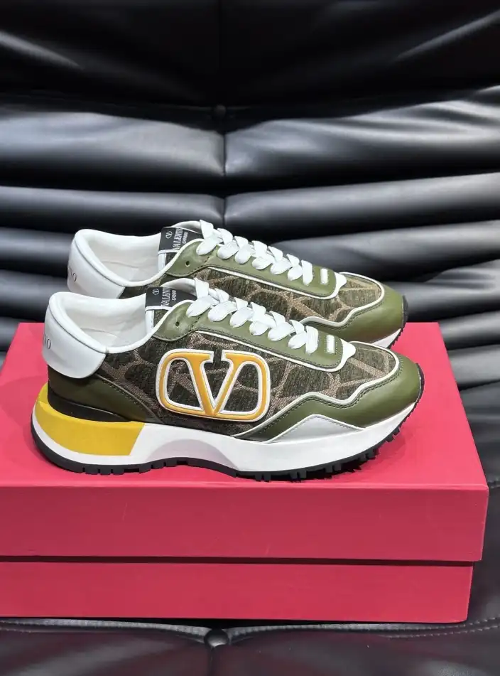 hype Valentino Casual Shoes